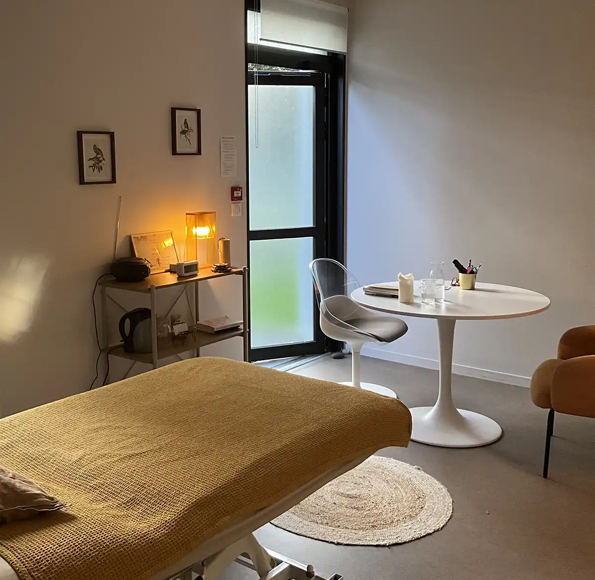 Cabinet de Shiatsu à Saint-Malo : prise en charge douce pour maux de dos, troubles du sommeil, stress...